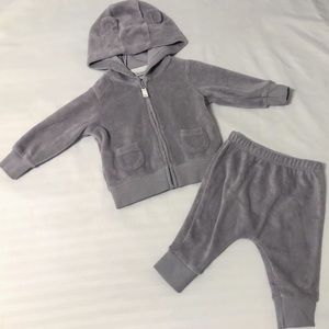 Carter's Baby Boys set